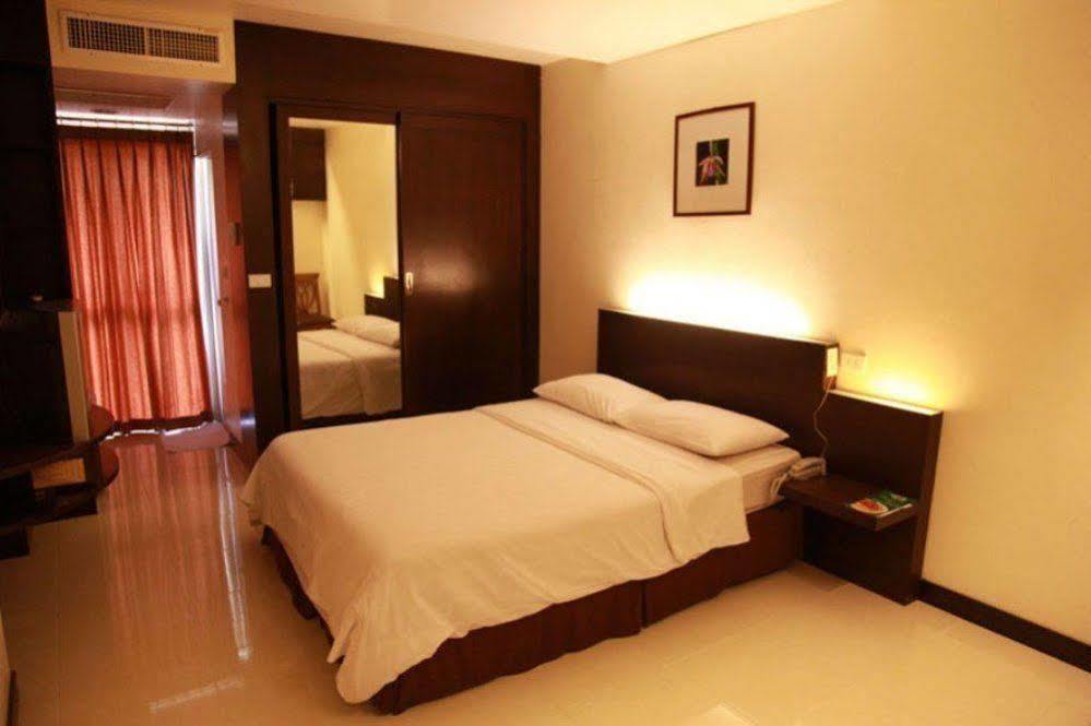 מלון בנגקוק Synsiri Ladphrao 130 מראה חיצוני תמונה
